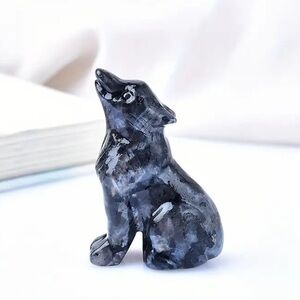 Black Labradorite  Stone Wolf Figurine